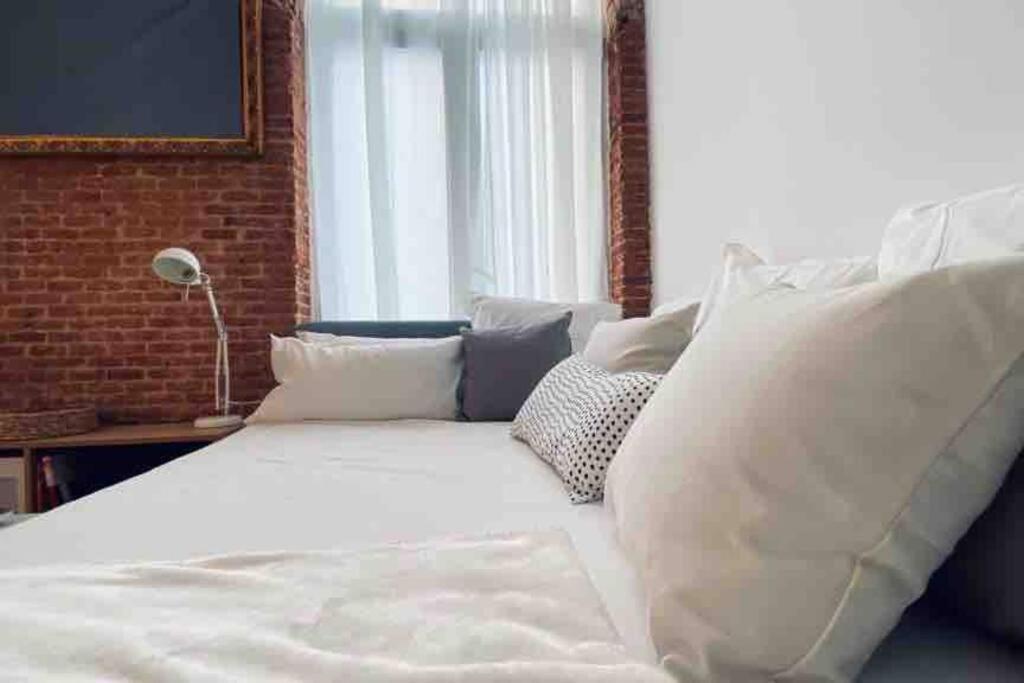 Ferienwohnung Unique Nyc Style Loft In The Heart Of Madrid Exterior foto